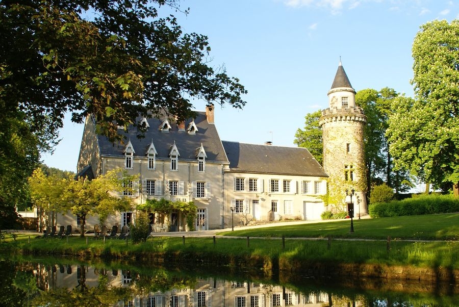 chateau rental burgundy
