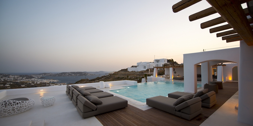 Blog-Pools-Villa-Tourlos.jpg