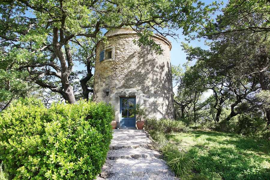 Oppede Estate The windmill Luberon Provence