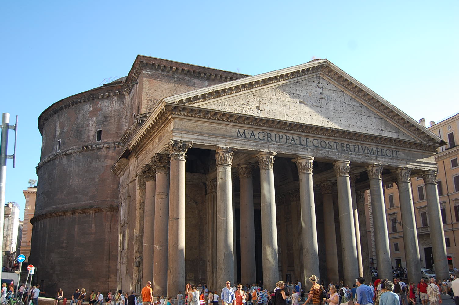 Pantheon Rome Italy Rentavilla