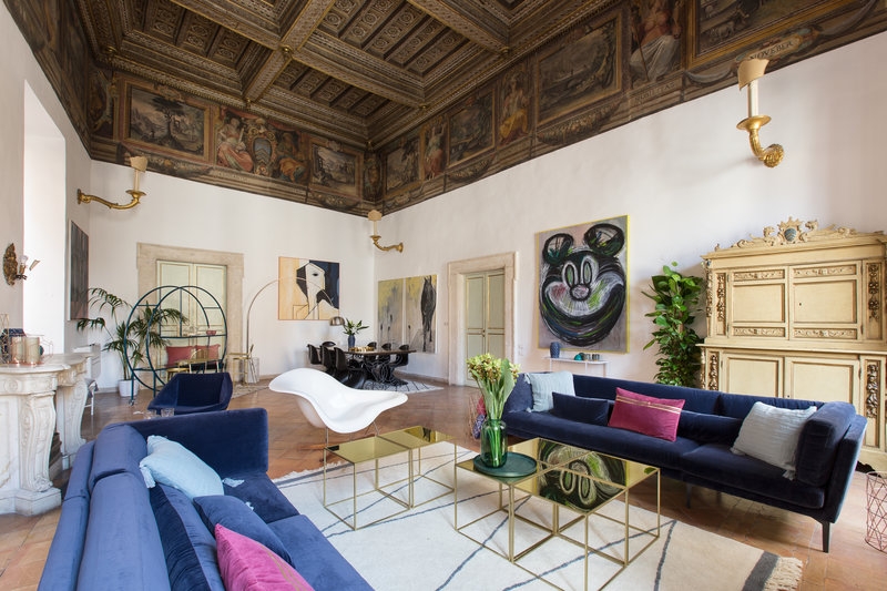 Piazza Mattei Palace luxury rental Rome
