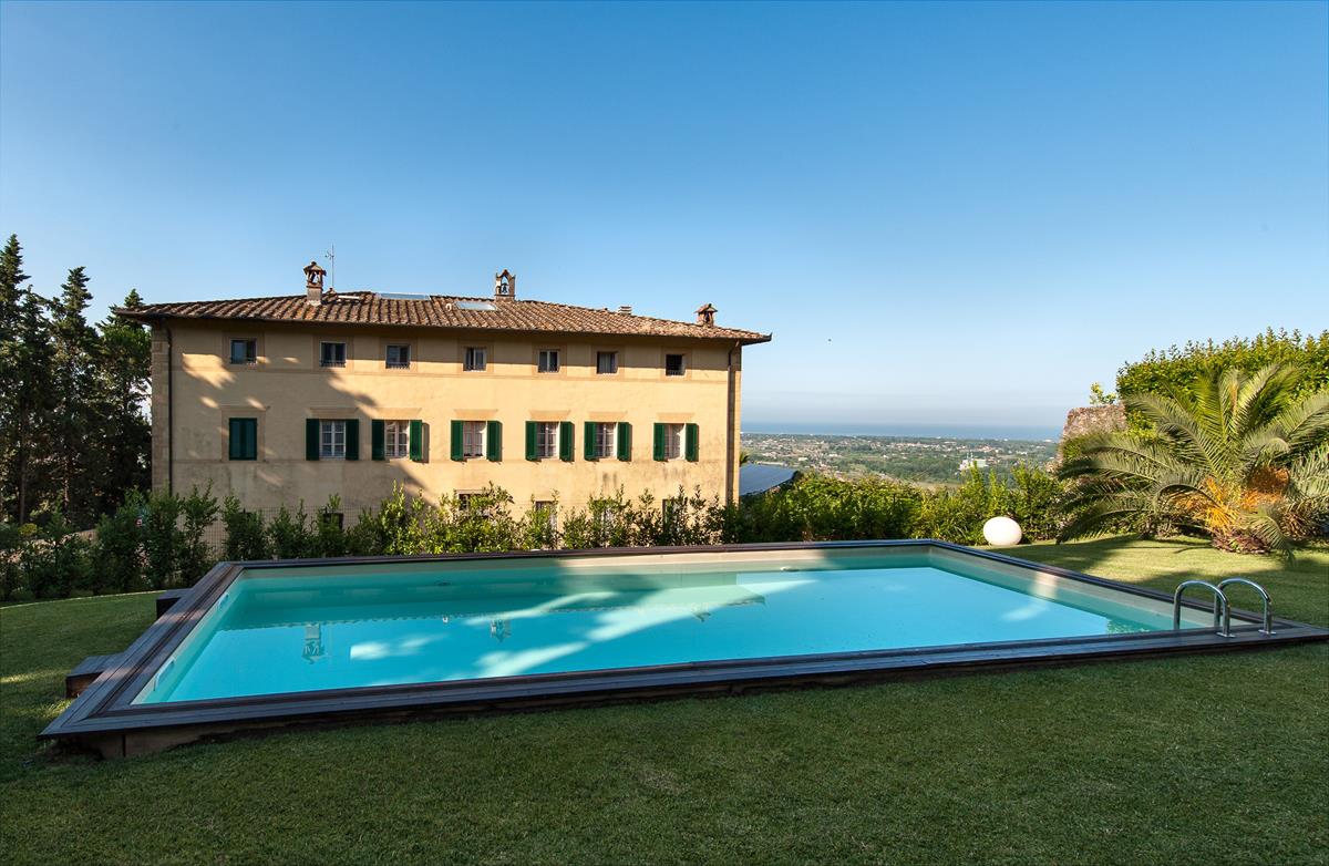 Villa Versilian Tuscany